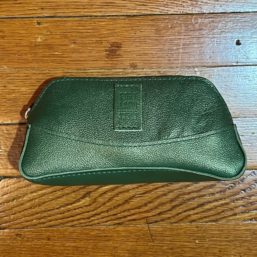 Portland Leather Unicorn Artisan Bag